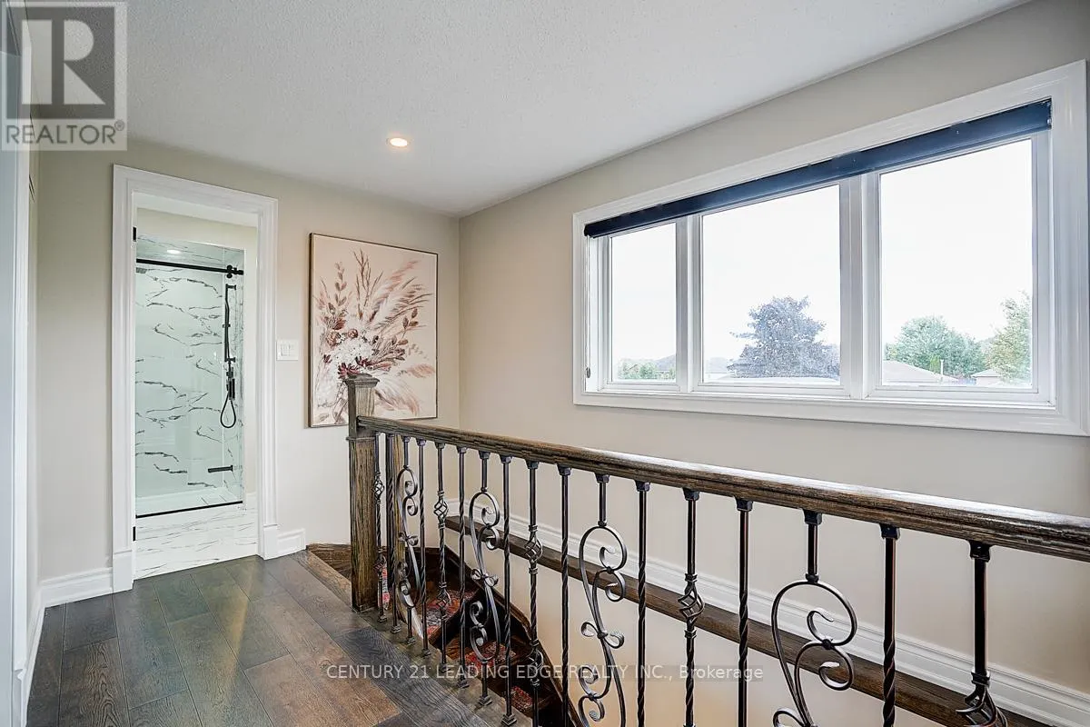 6 FREELAND AVENUE