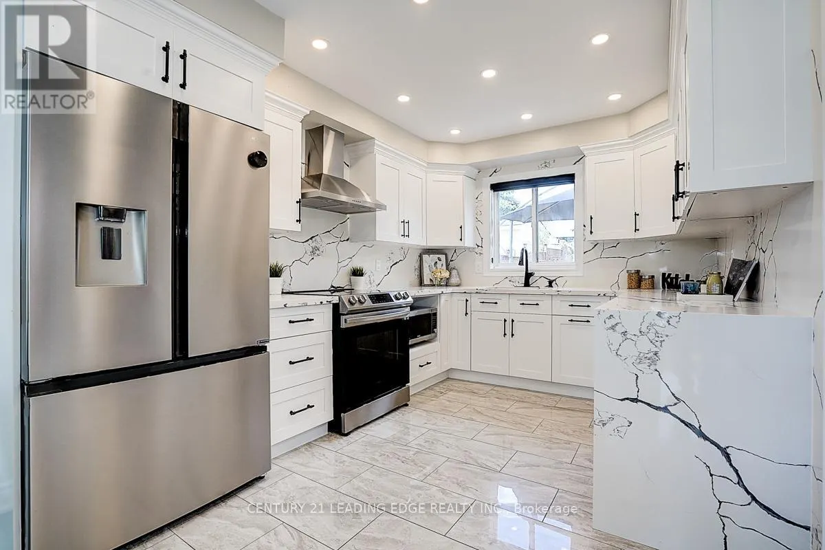 6 FREELAND AVENUE