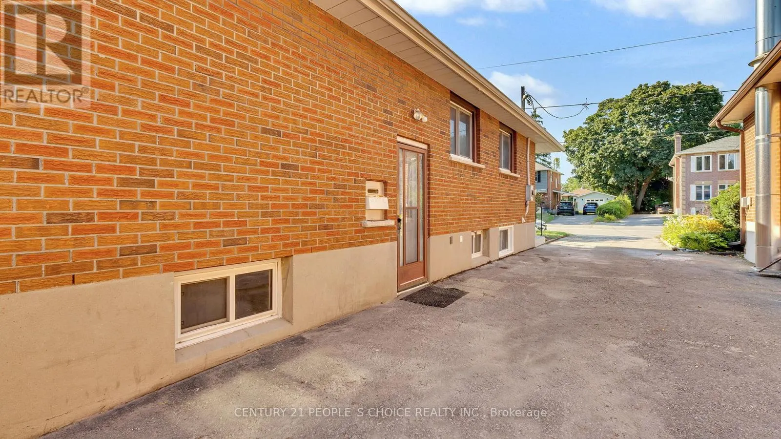 105 BYNG AVENUE