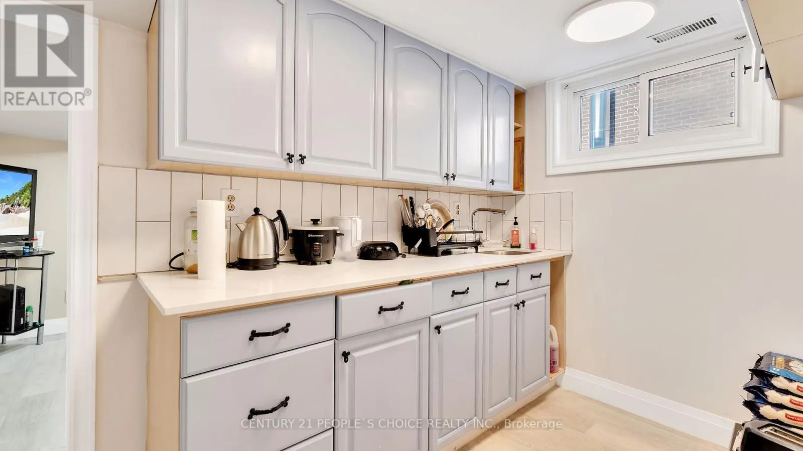 105 BYNG AVENUE