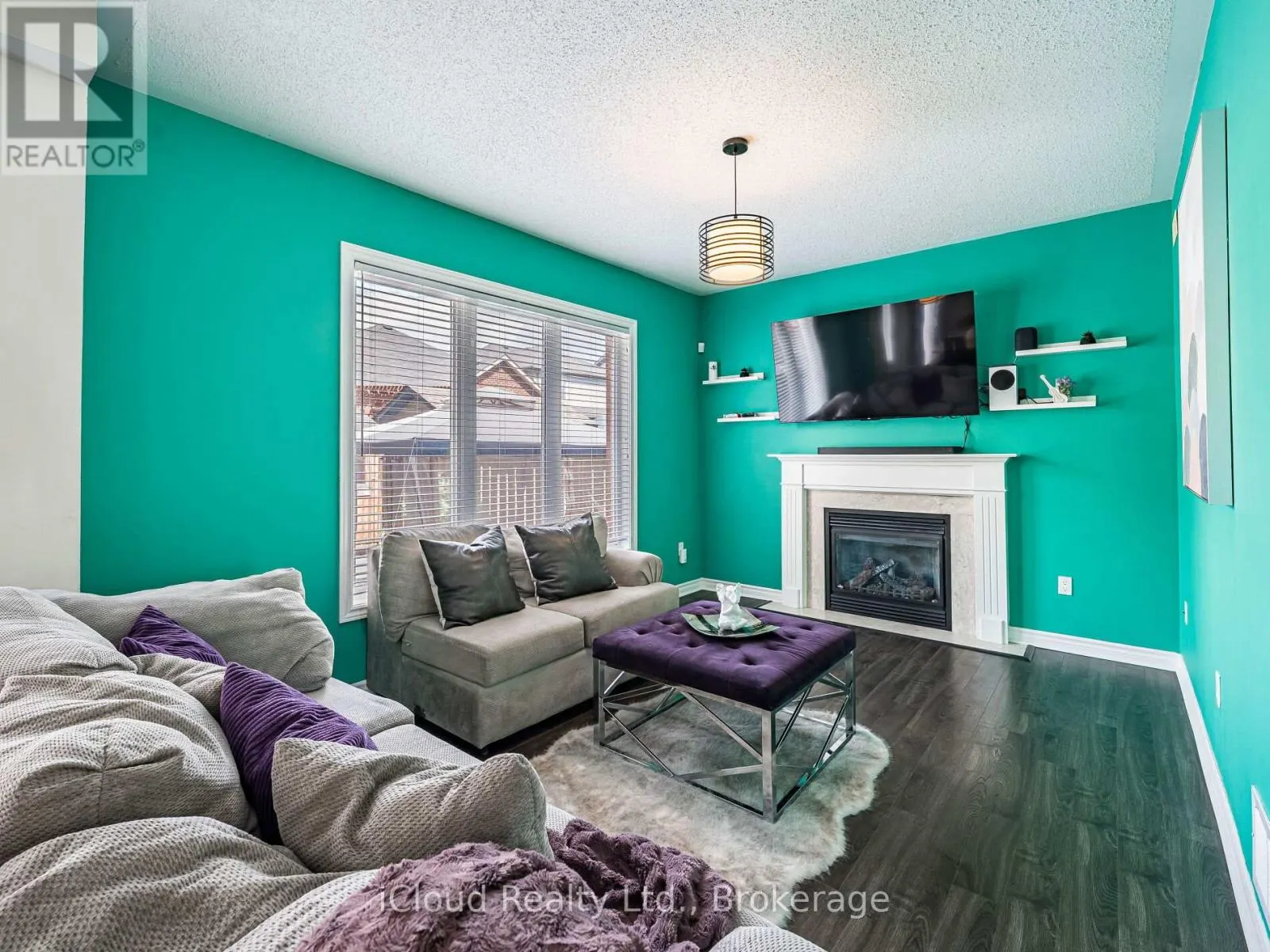 634 OXBOW CRESCENT
