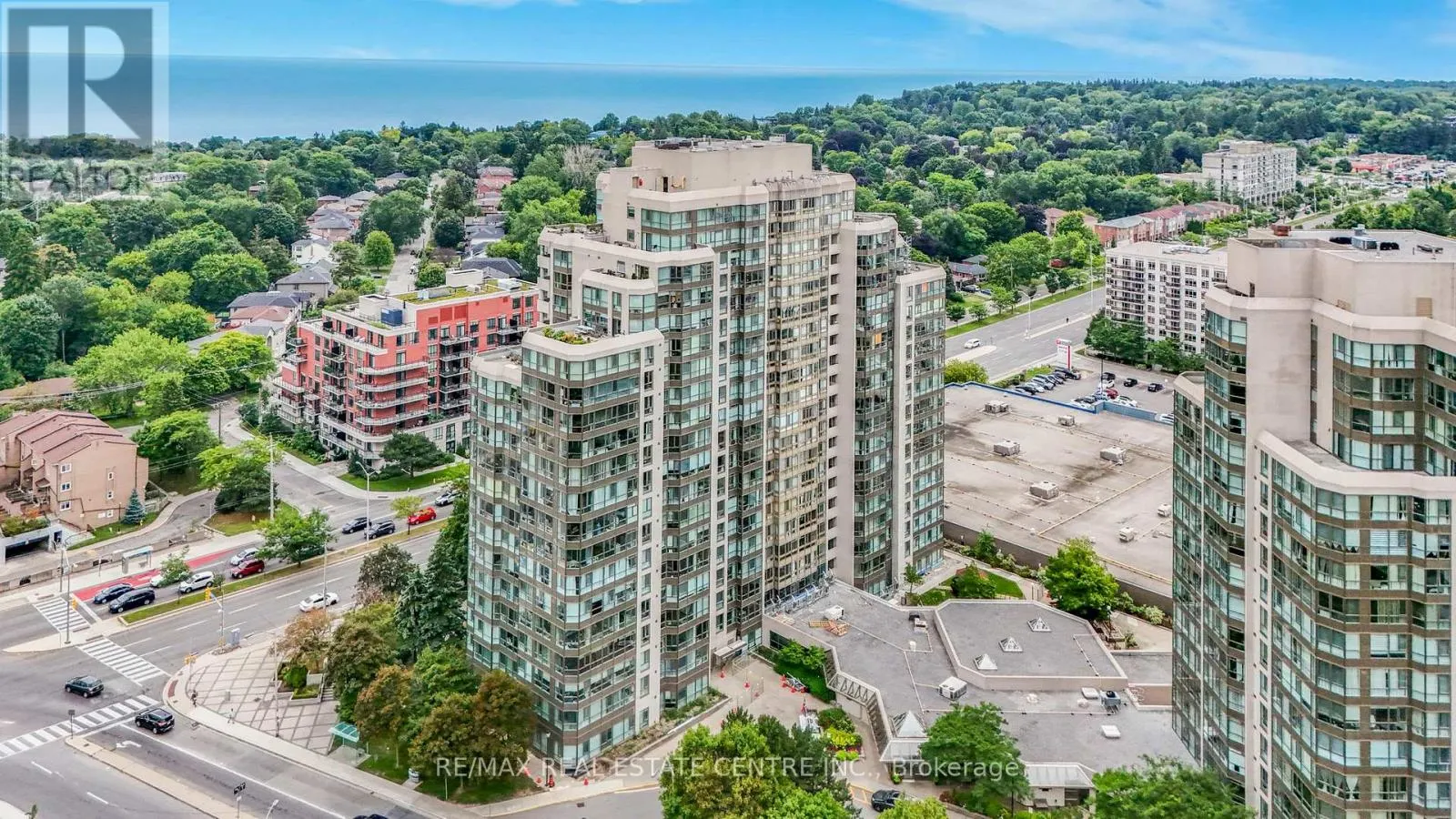 407 - 3233 EGLINTON AVENUE E