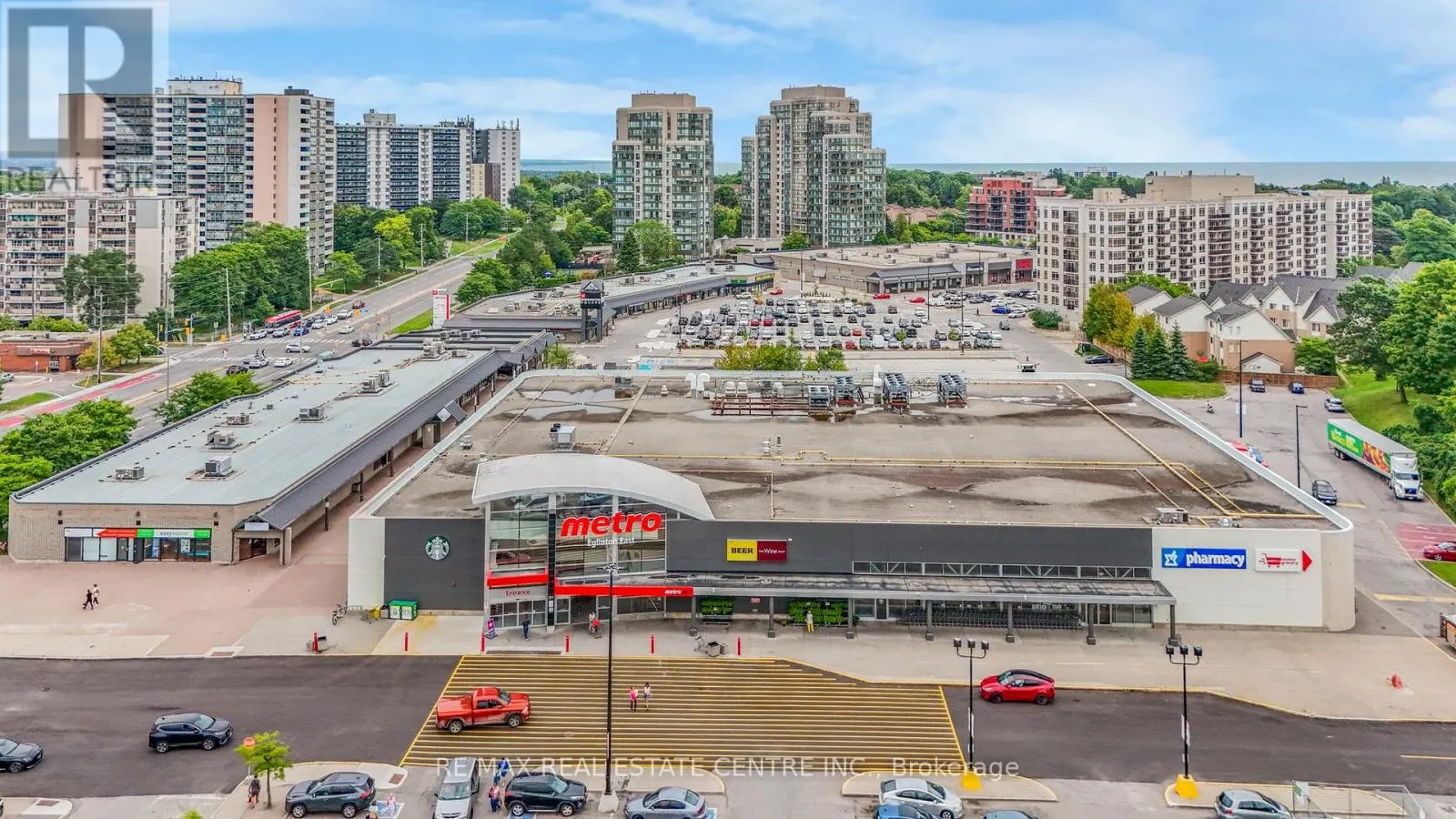 407 - 3233 EGLINTON AVENUE E