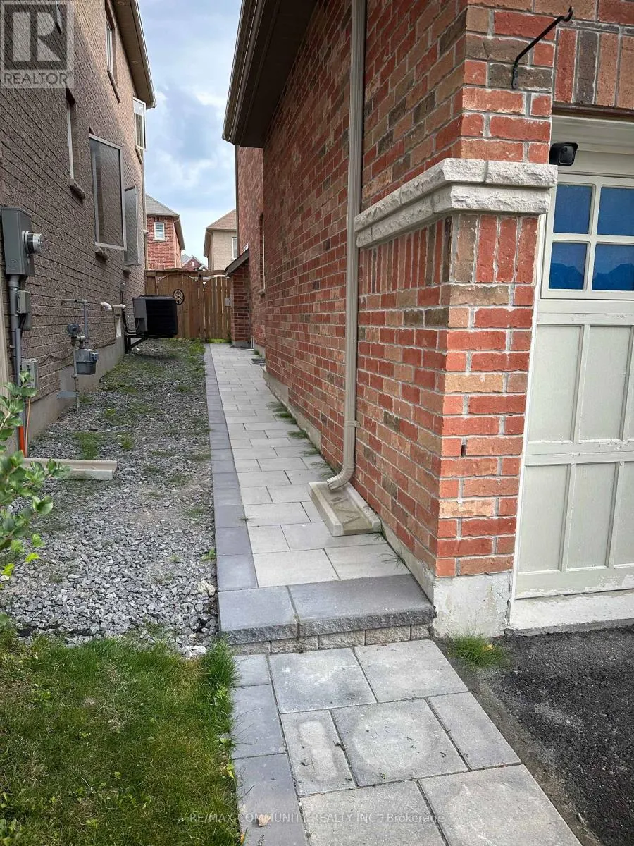BASEMENT - 941 GREENHILL AVENUE