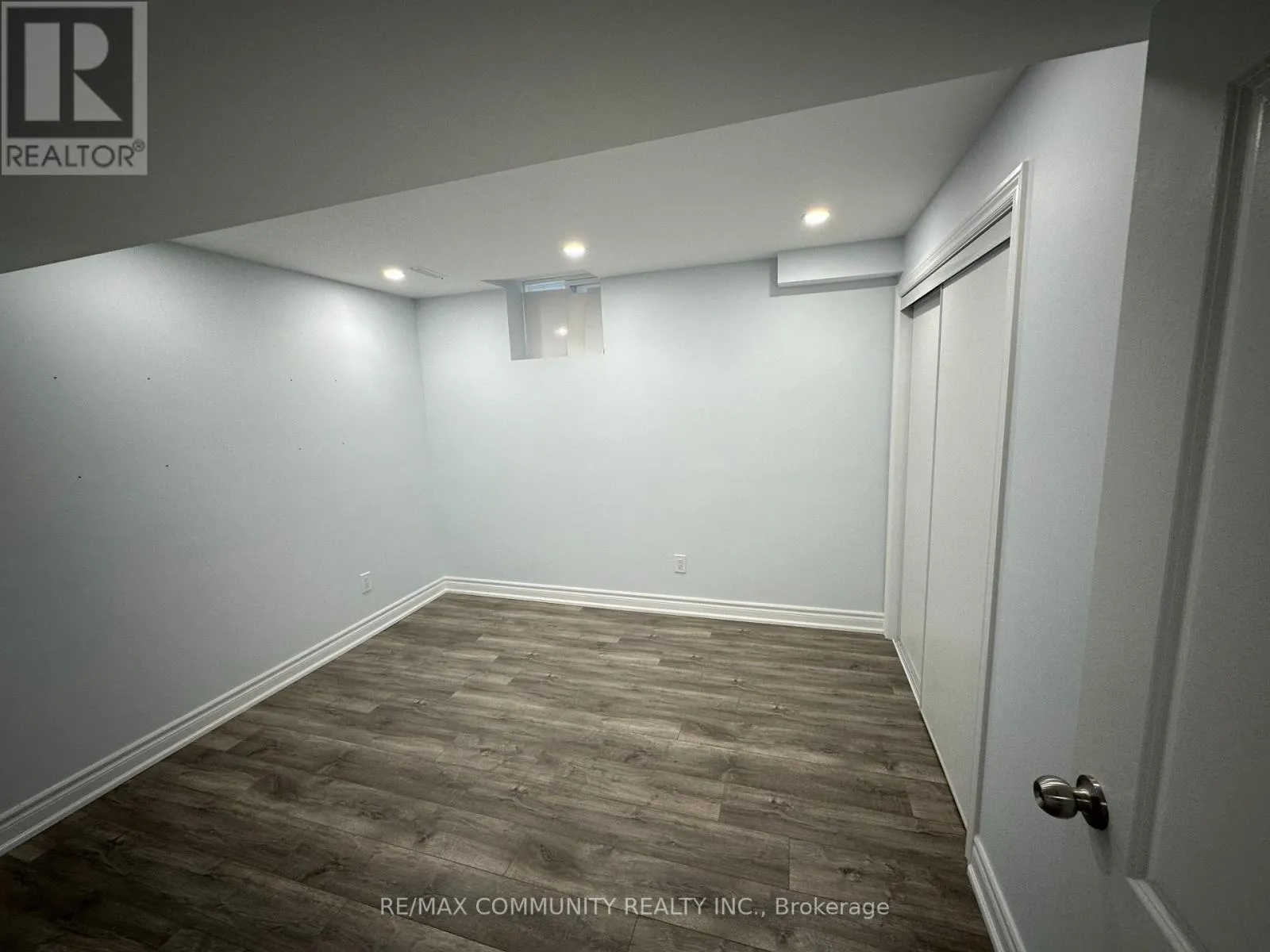 BASEMENT - 941 GREENHILL AVENUE