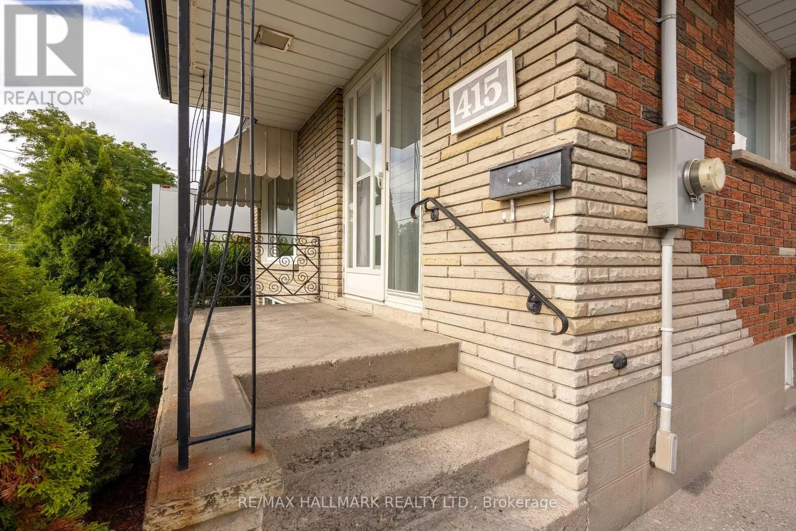MAIN - 415 STEVENSON ROAD N