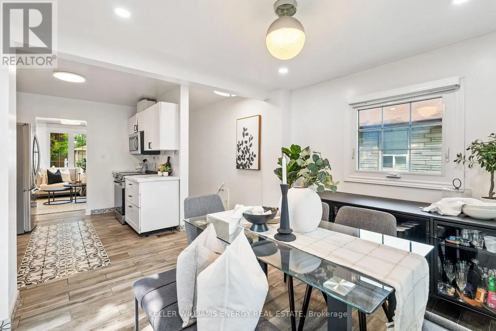 28 ADMIRAL ROAD