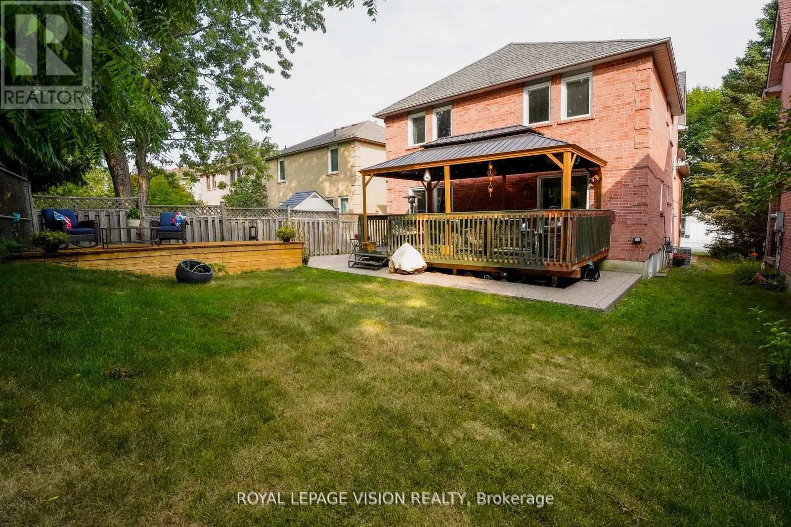 28 VALLEY CENTRE DRIVE