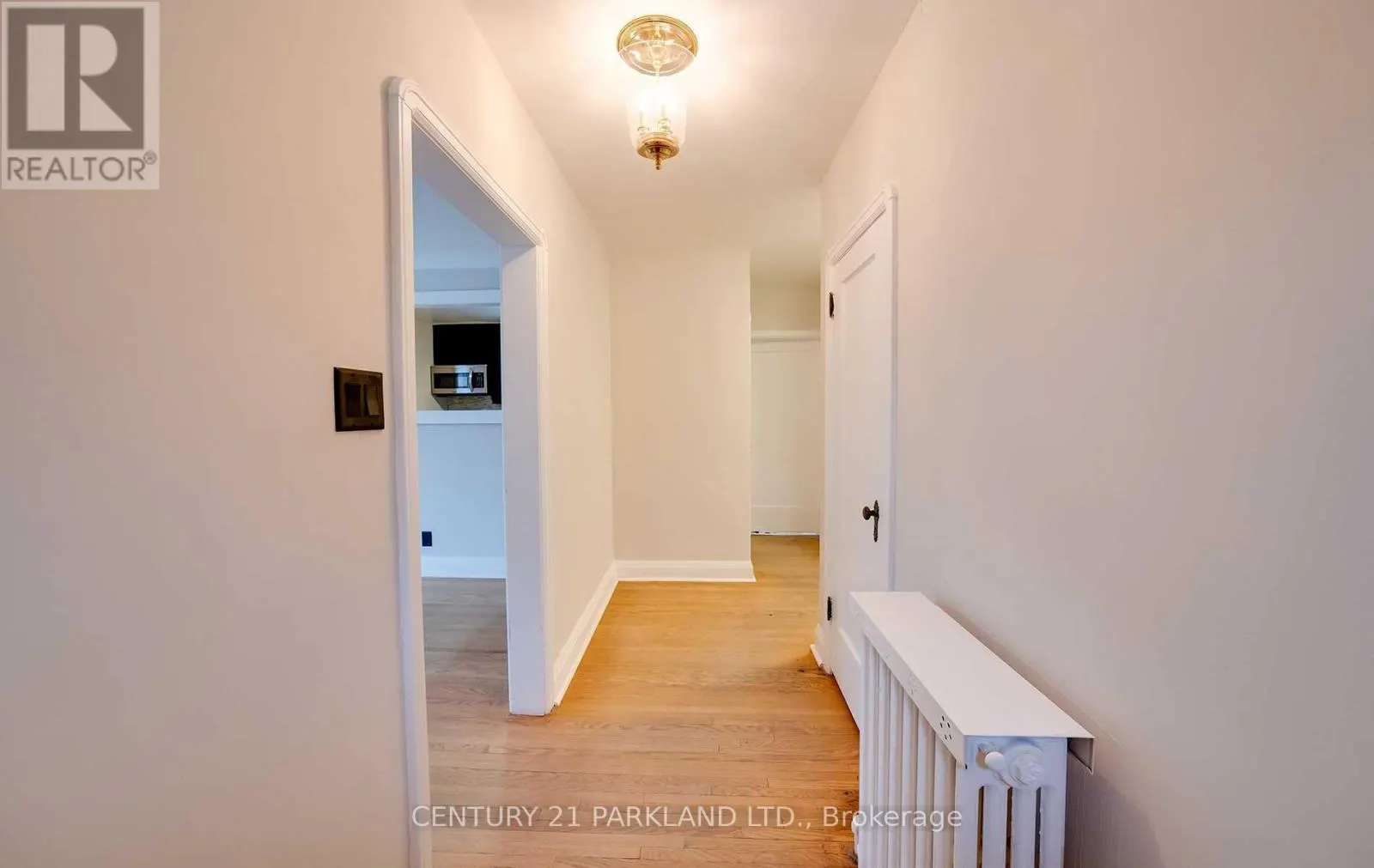 3 PARKVIEW HEIGHTS