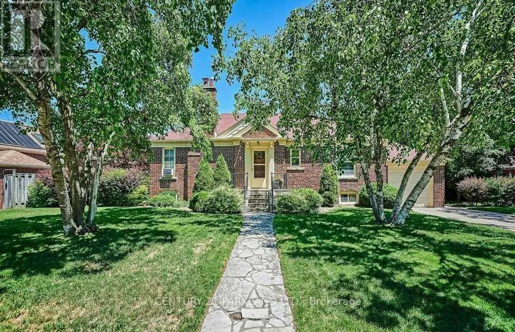 3 PARKVIEW HEIGHTS
