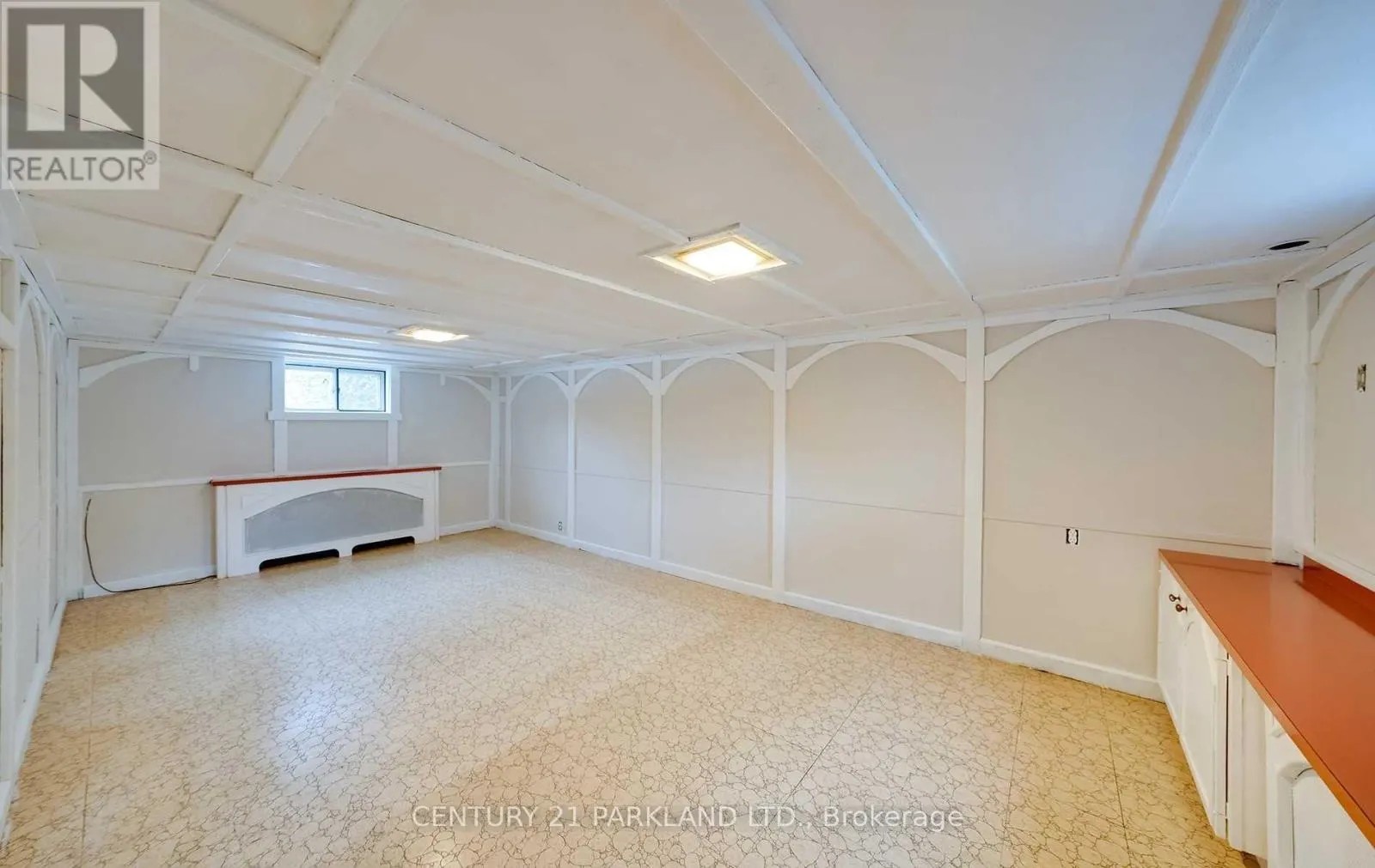 3 PARKVIEW HEIGHTS