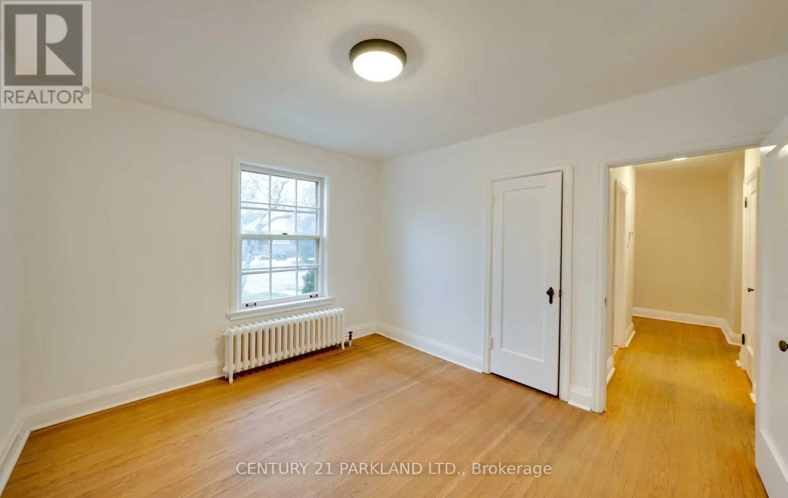 3 PARKVIEW HEIGHTS