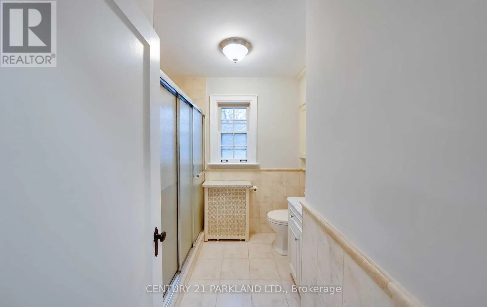 3 PARKVIEW HEIGHTS