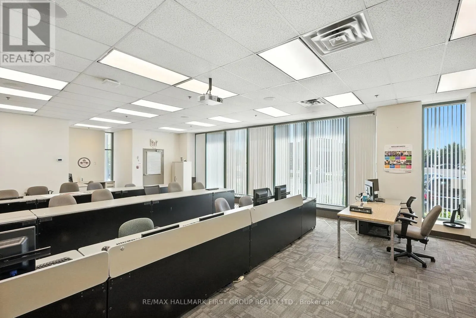 400, 600 & 700 - 230 WESTNEY ROAD S