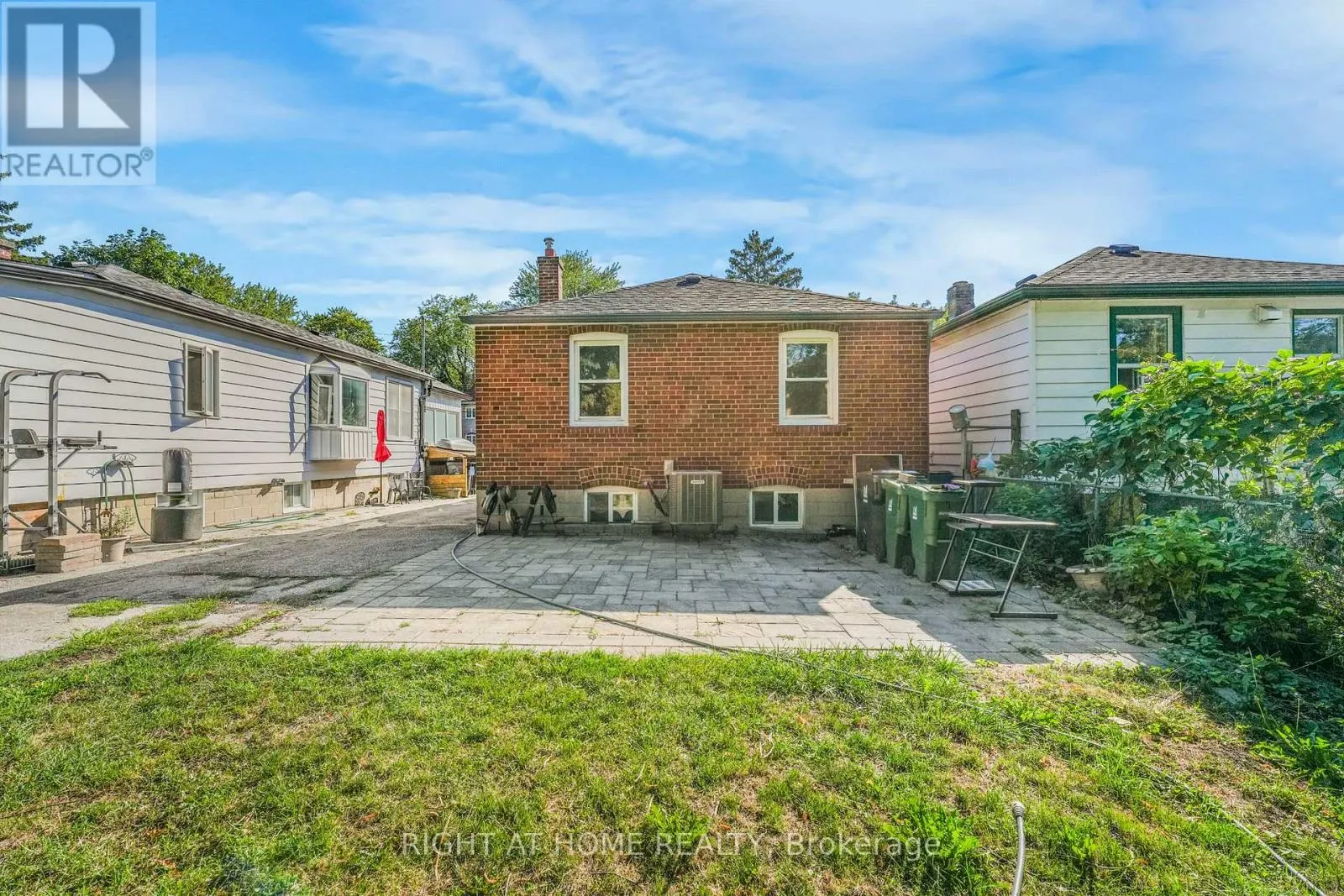 36 VANBRUGH AVENUE