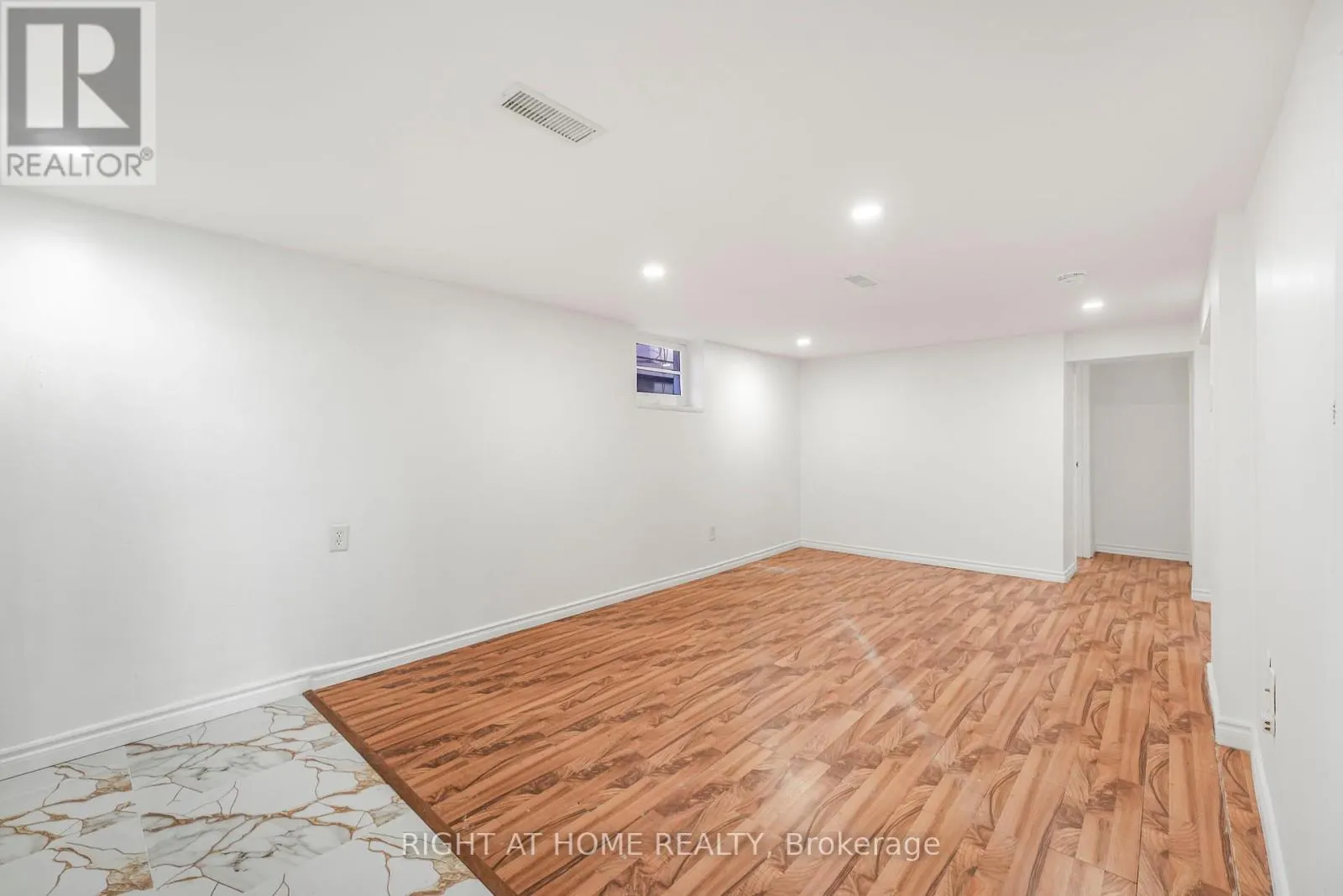 36 VANBRUGH AVENUE