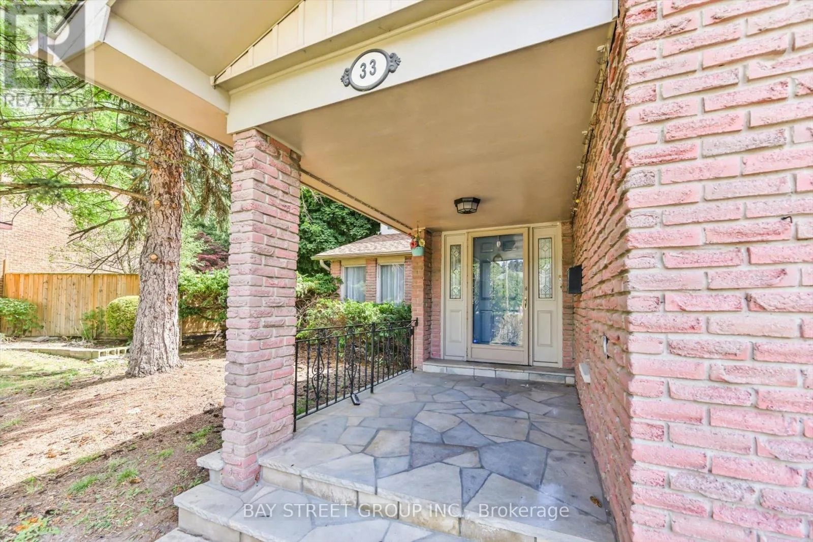 33 KILCHURN CASTLE DRIVE