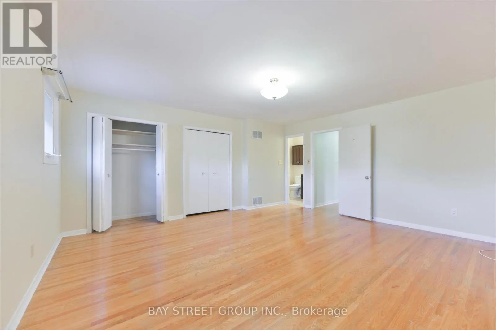33 KILCHURN CASTLE DRIVE