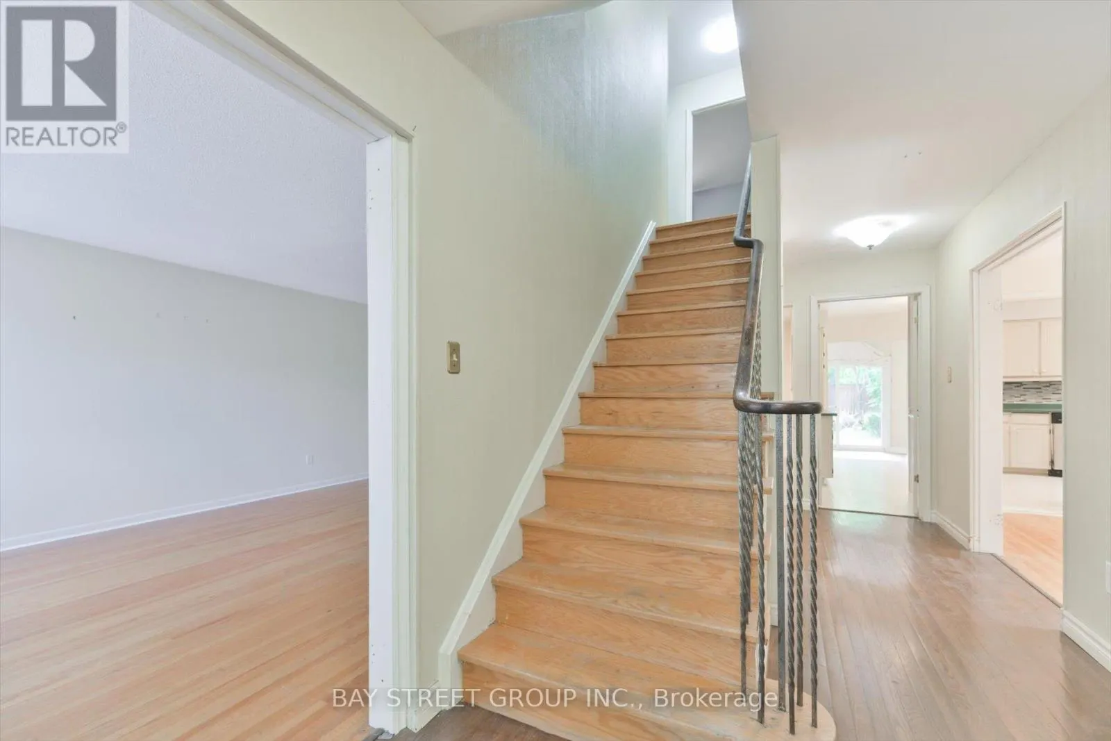 33 KILCHURN CASTLE DRIVE
