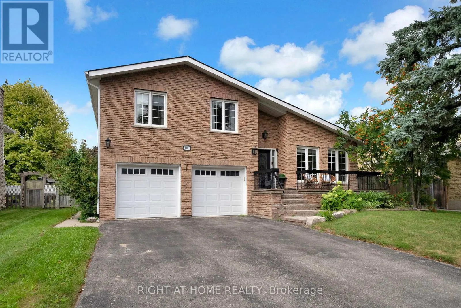 1194 NORTHGATE CRESCENT