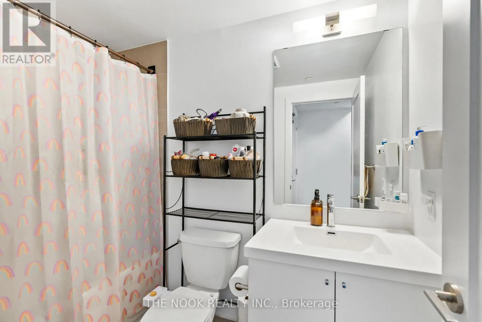 805 - 2550 SIMCOE STREET N, #805