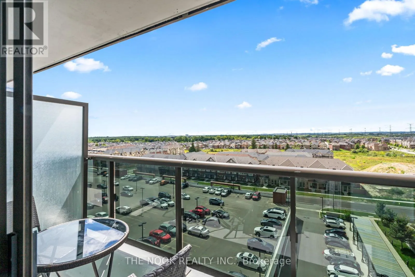 805 - 2550 SIMCOE STREET N, #805