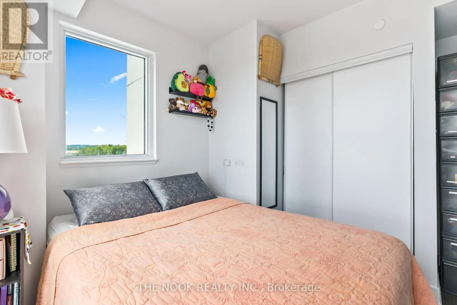 805 - 2550 SIMCOE STREET N, #805
