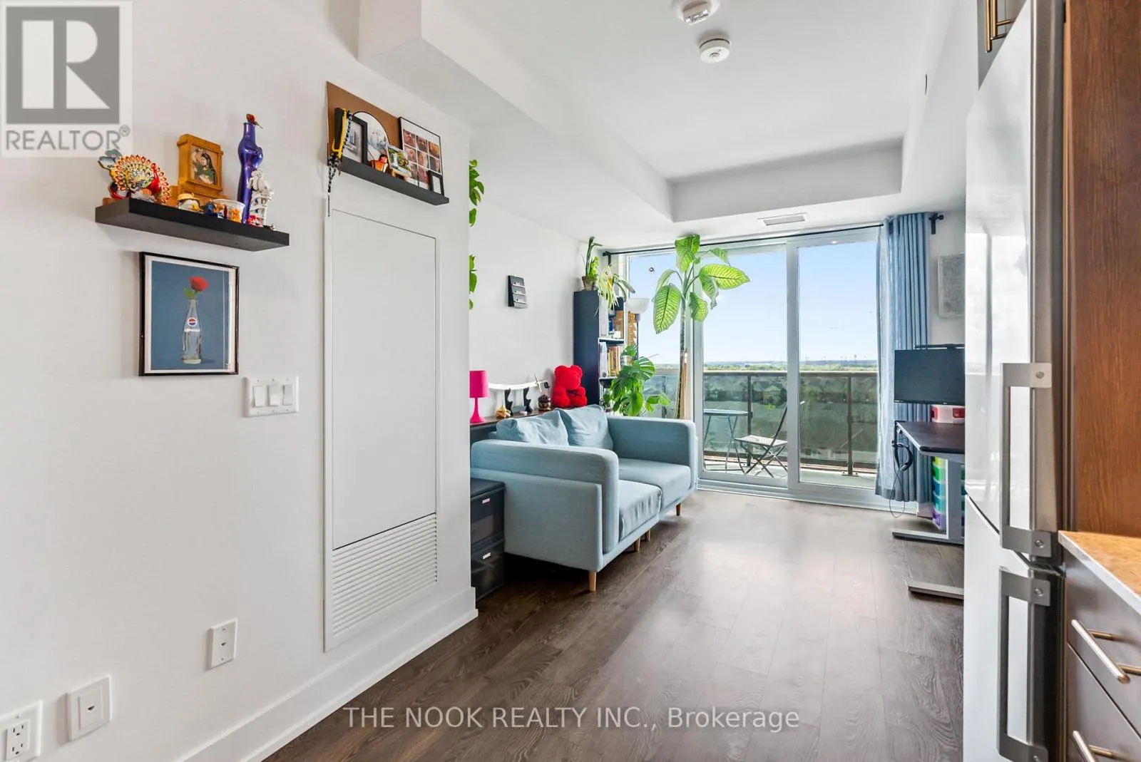 805 - 2550 SIMCOE STREET N, #805