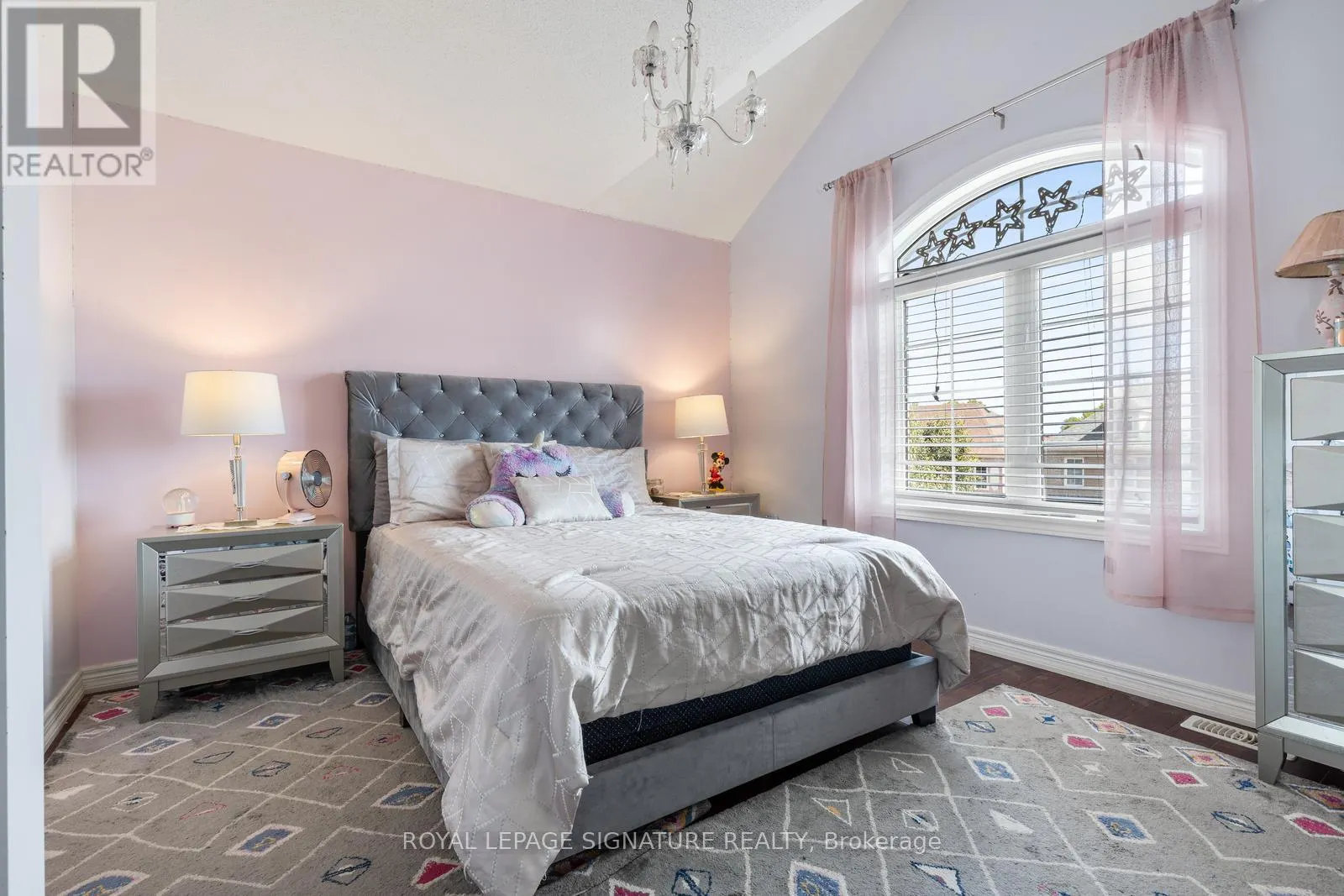10 GOODHART CRESCENT