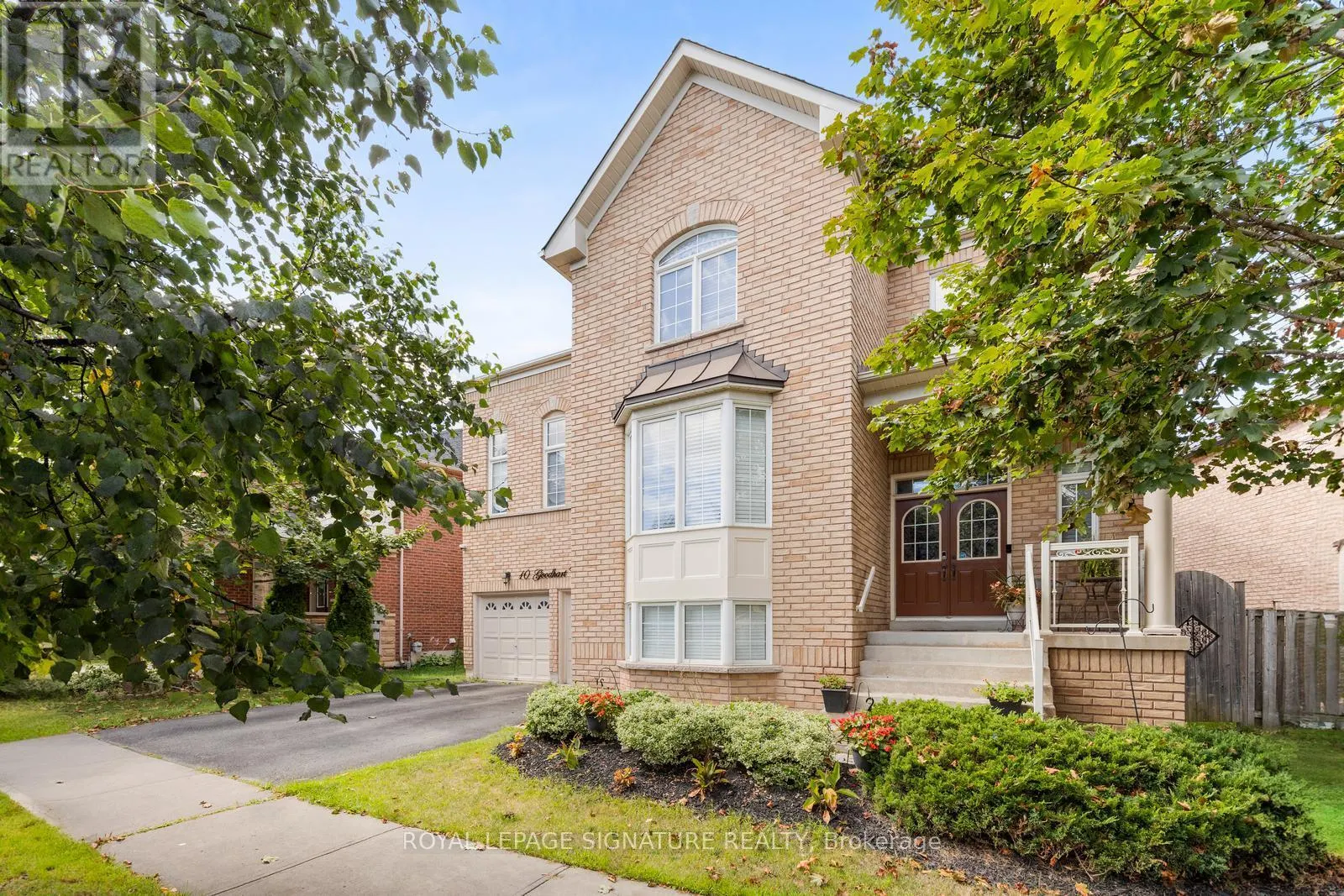 10 GOODHART CRESCENT