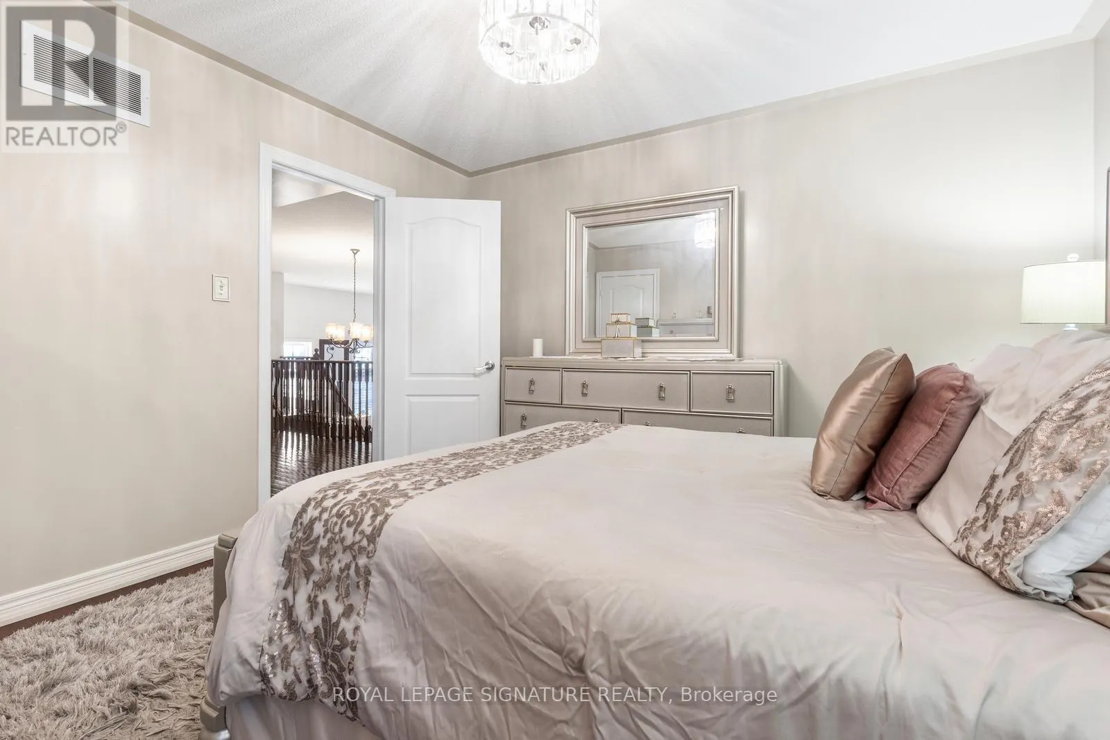10 GOODHART CRESCENT