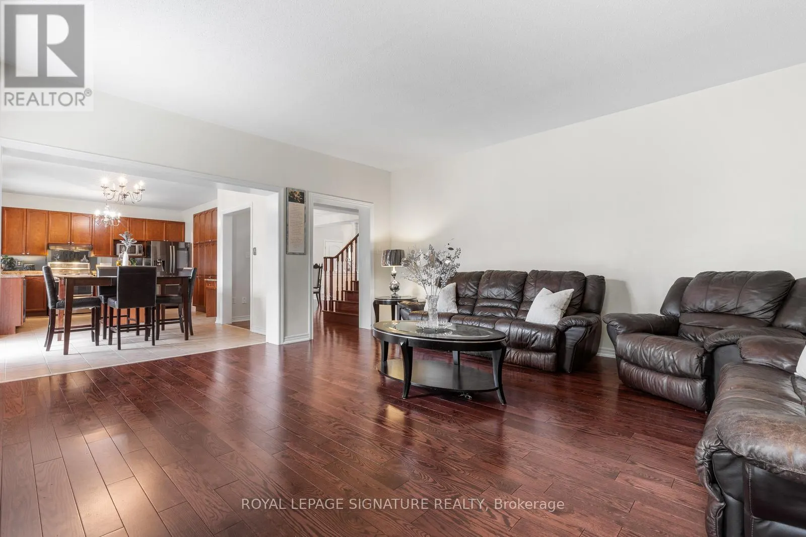 10 GOODHART CRESCENT