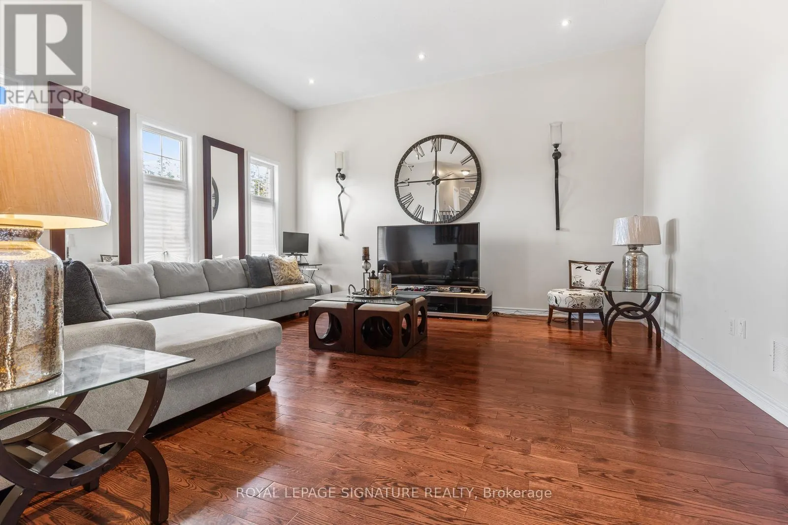 10 GOODHART CRESCENT