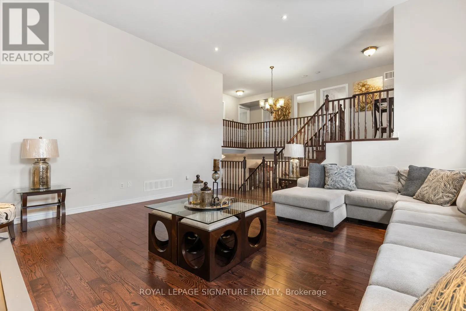 10 GOODHART CRESCENT
