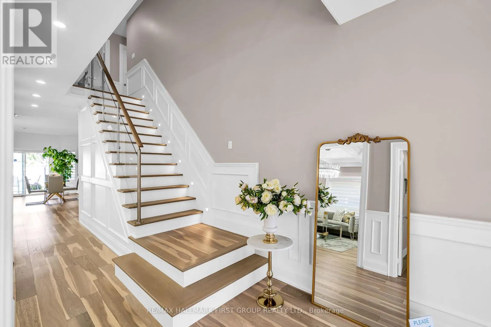 43 BEVAN CRESCENT