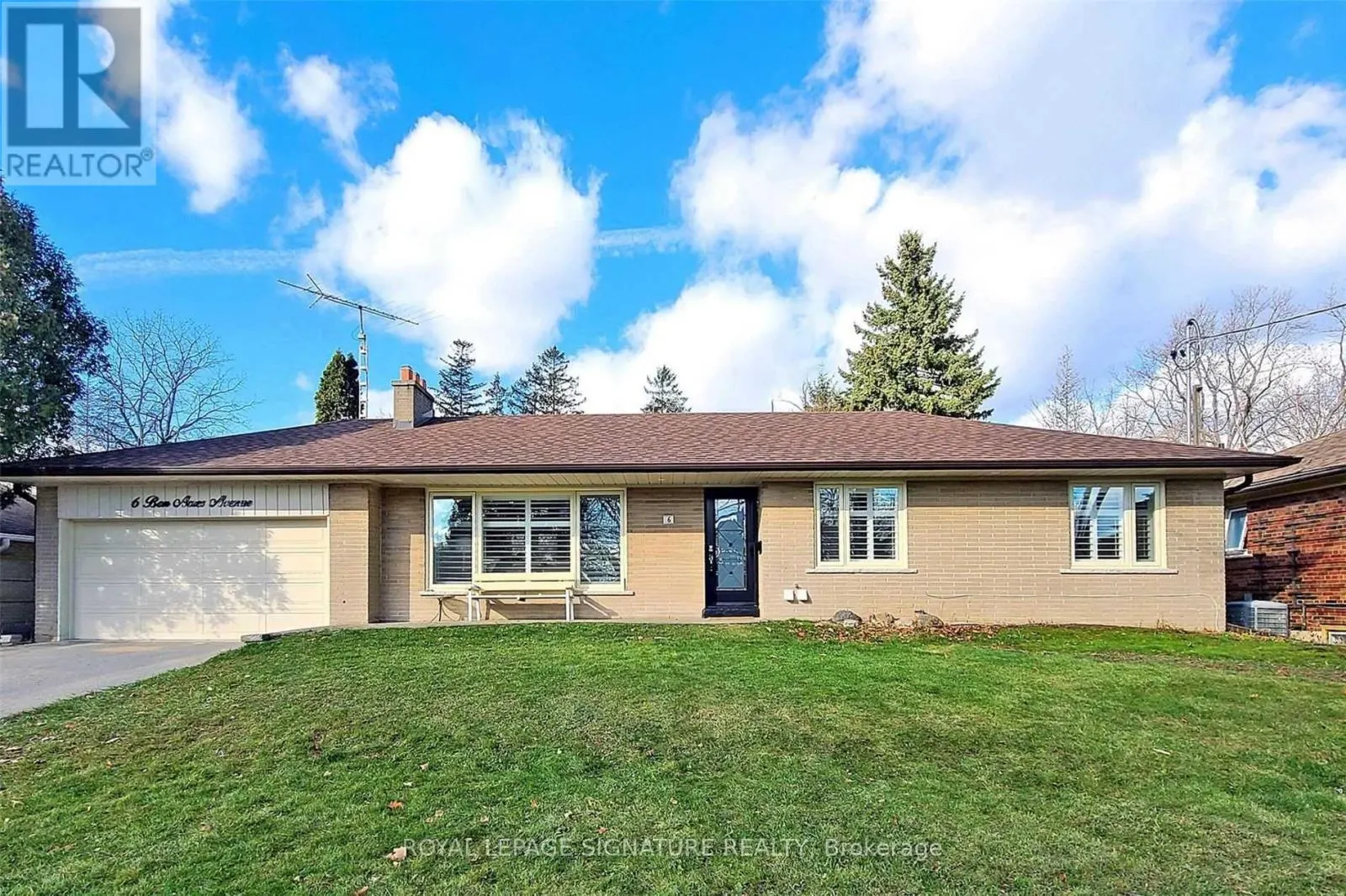 6 BONACRES AVENUE
