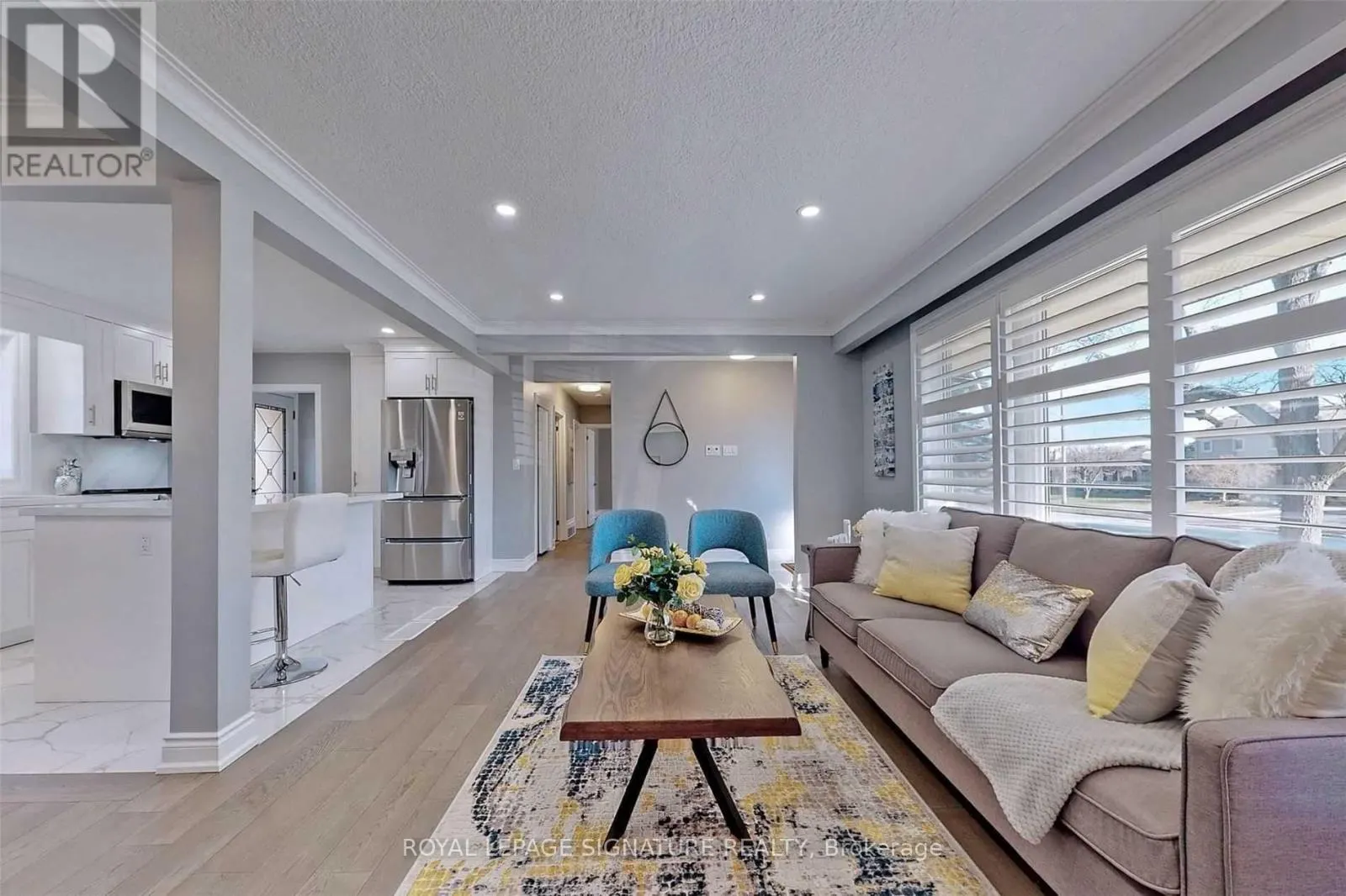 6 BONACRES AVENUE