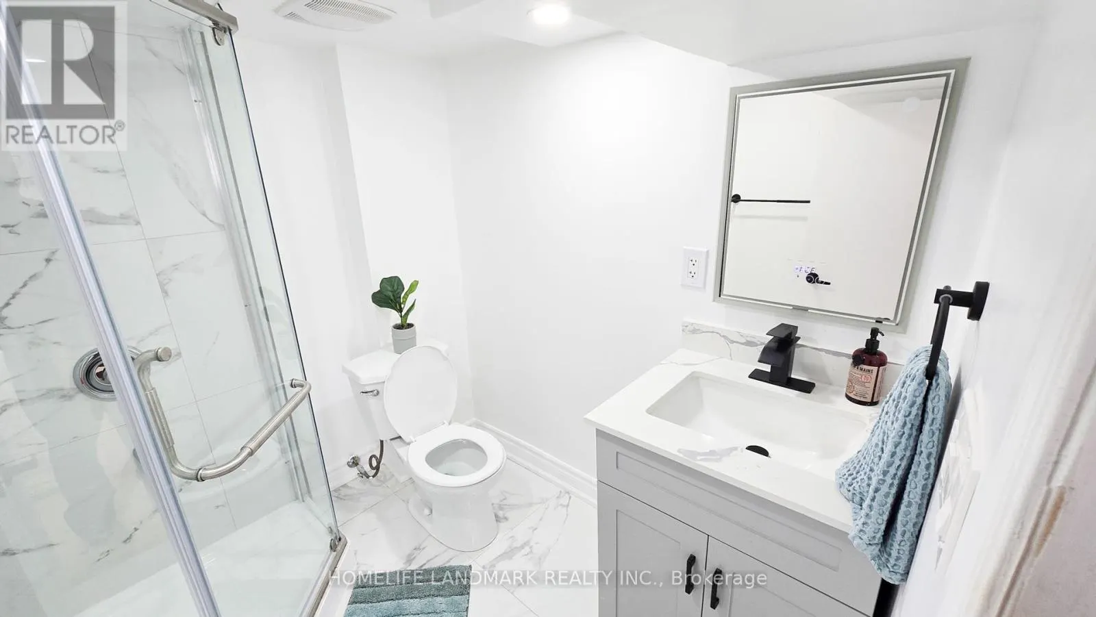 357 OSHAWA BOULEVARD N