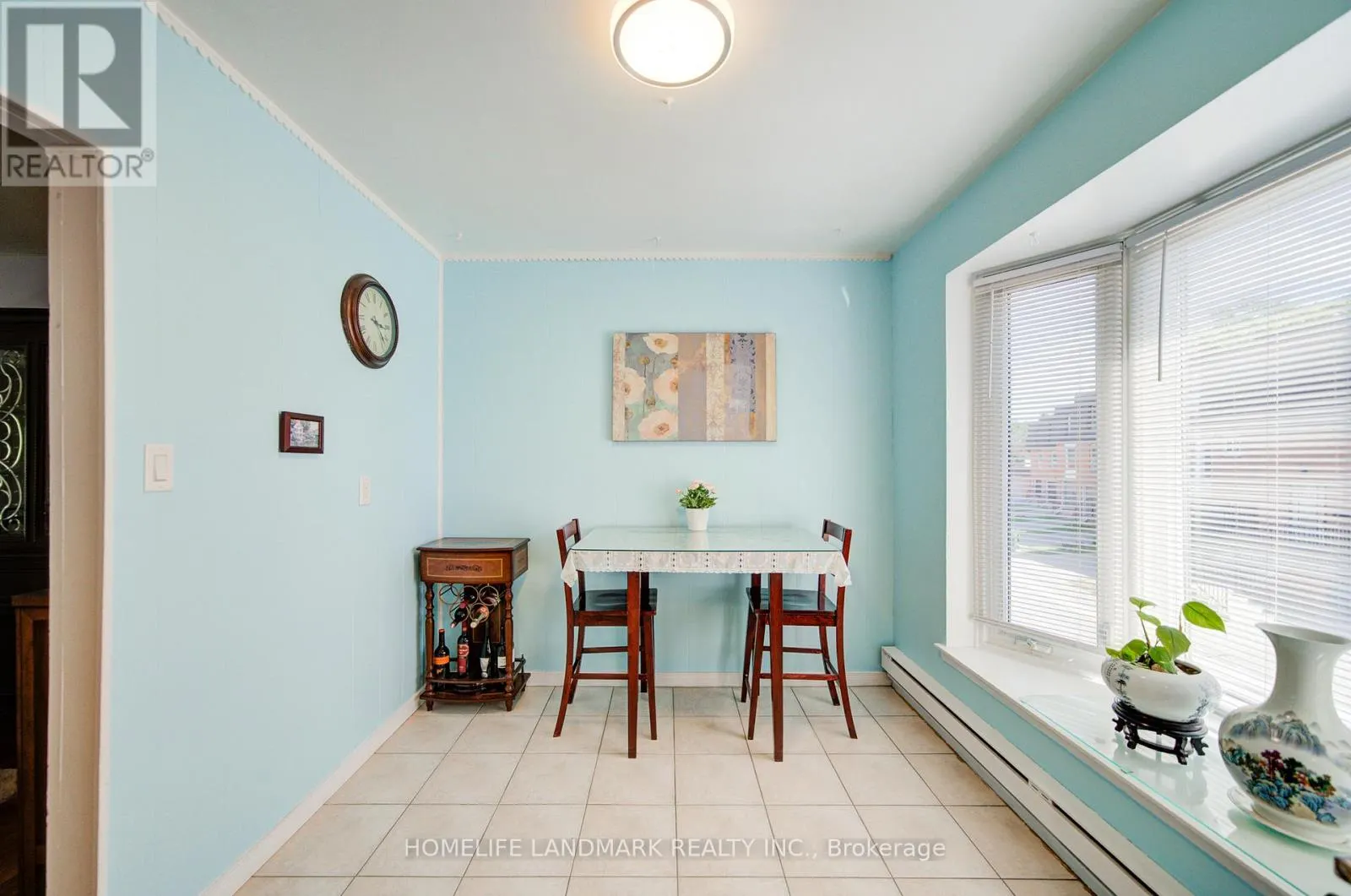 12 - 90 CROCKAMHILL DRIVE
