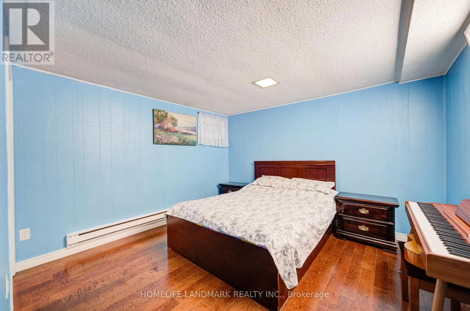 12 - 90 CROCKAMHILL DRIVE