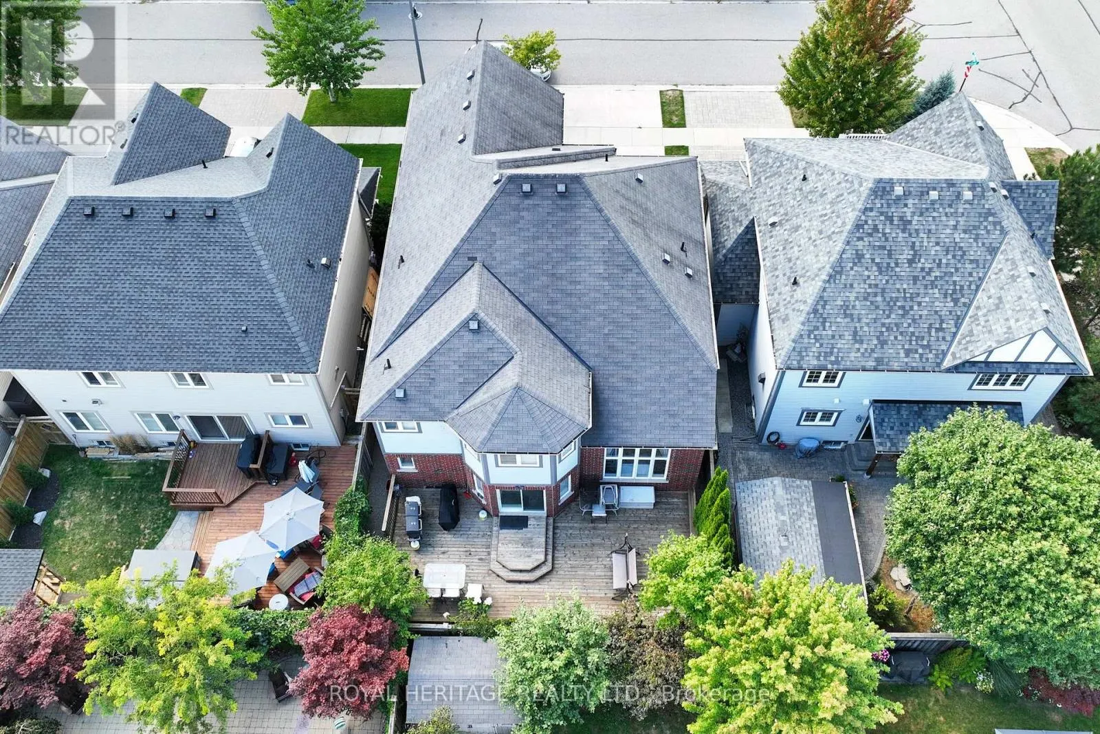47 SISSON LANE