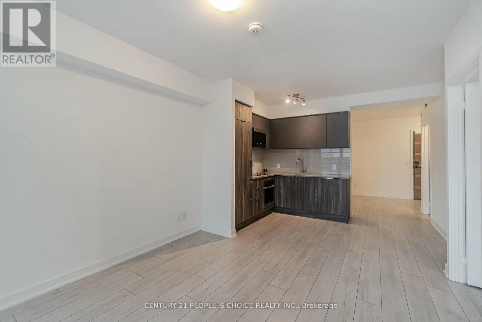 312 - 2033 KENNEDY ROAD W