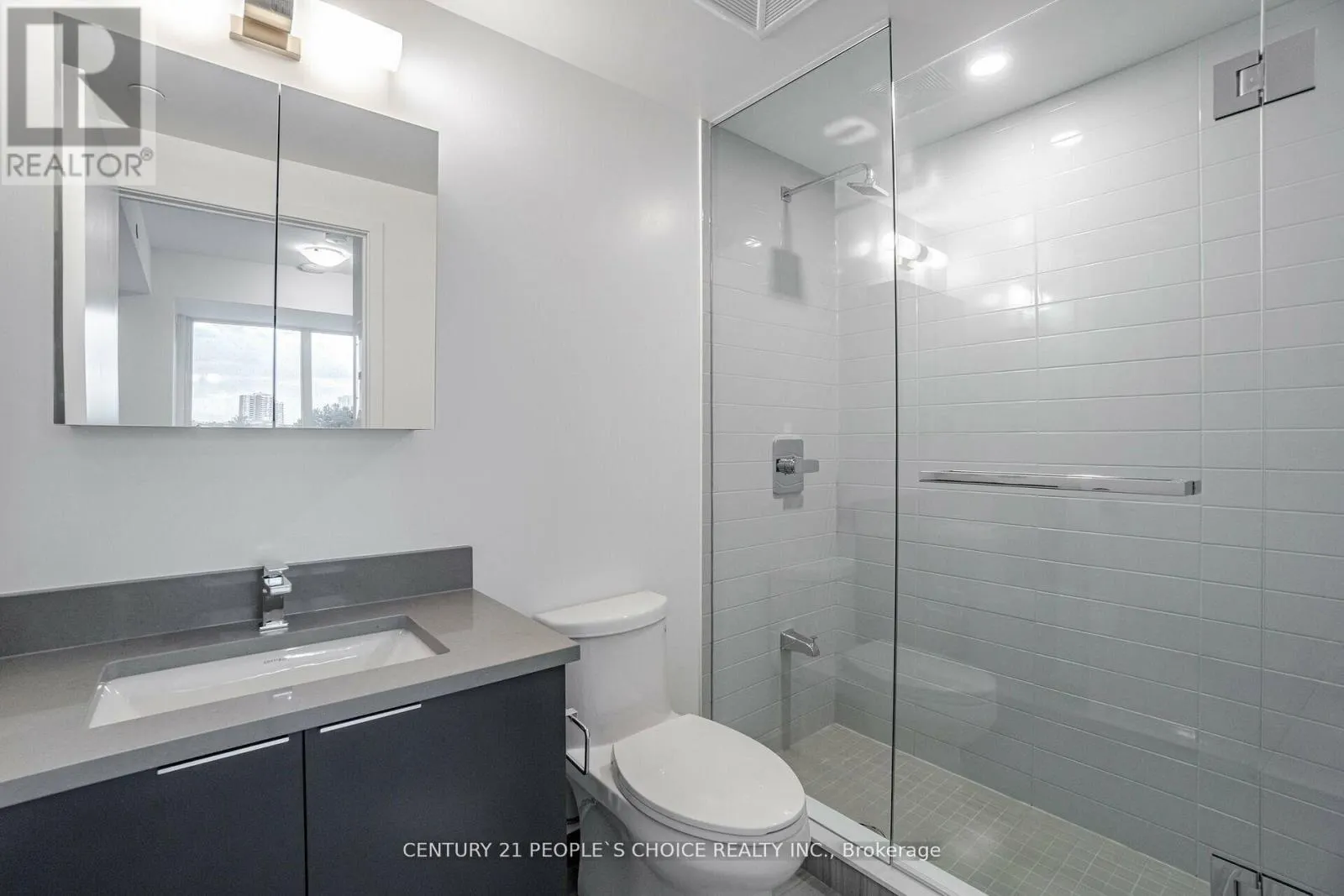312 - 2033 KENNEDY ROAD W