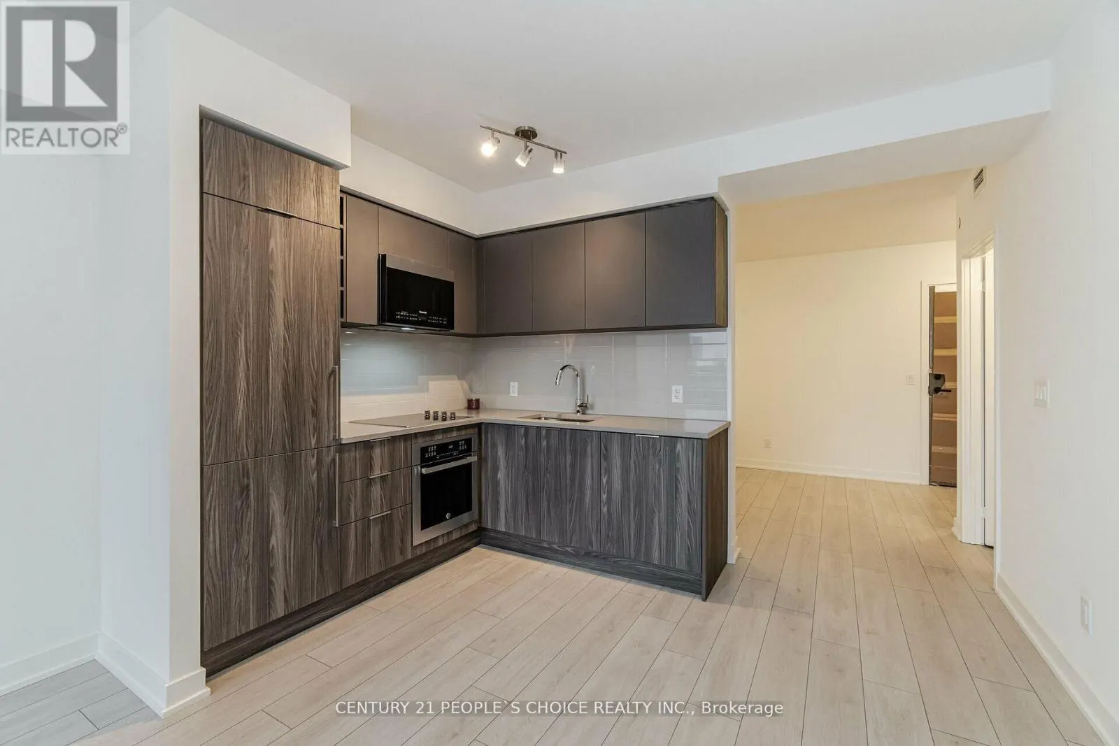 312 - 2033 KENNEDY ROAD W