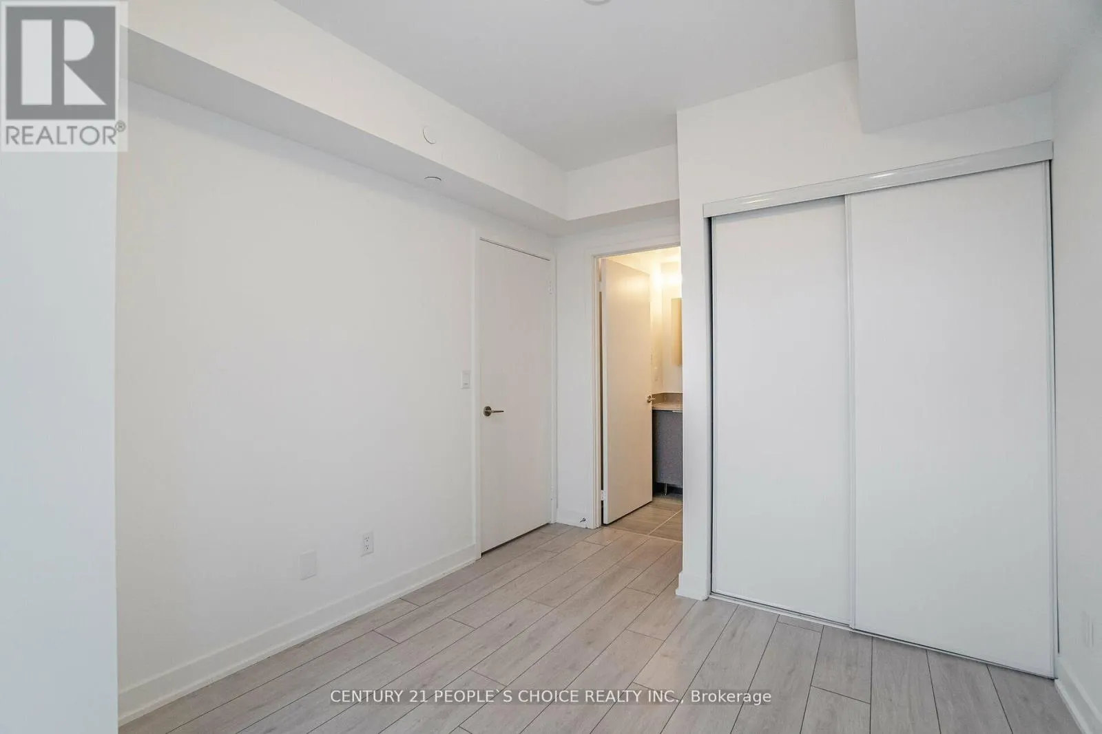 312 - 2033 KENNEDY ROAD W