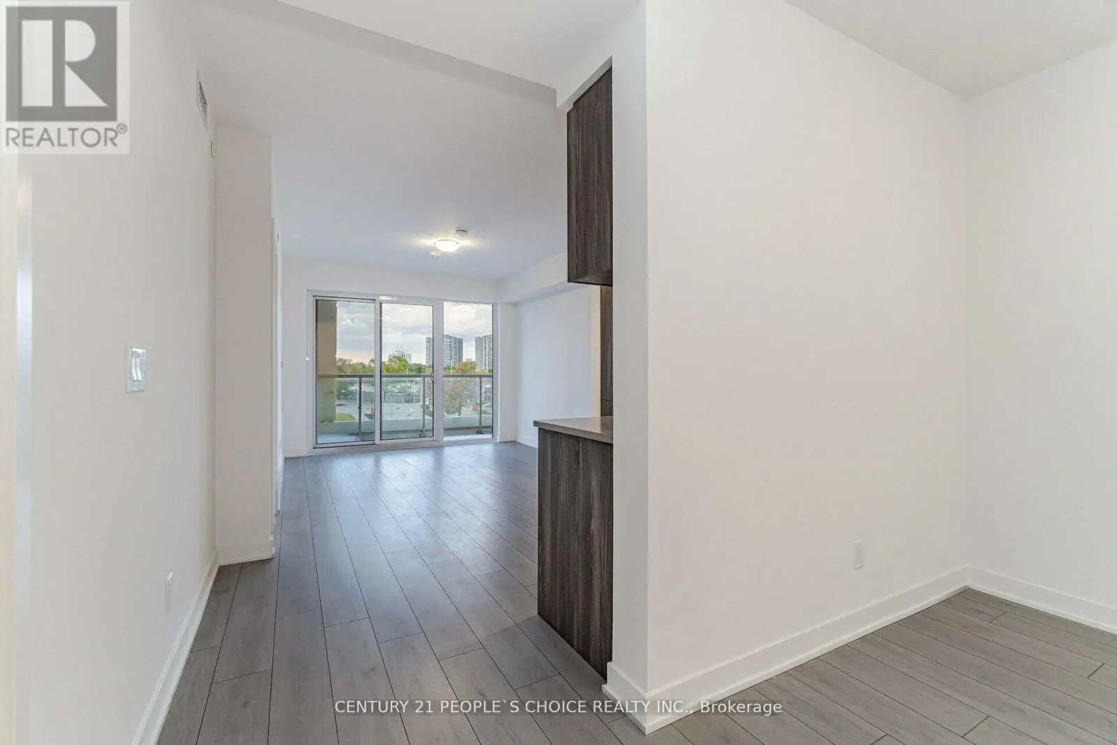 312 - 2033 KENNEDY ROAD W
