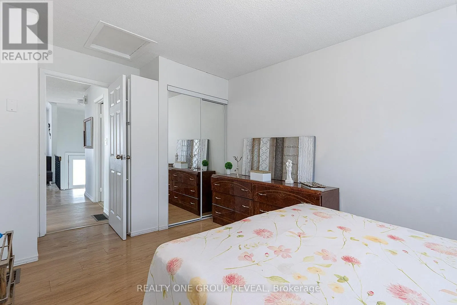 822 KILKENNY COURT N