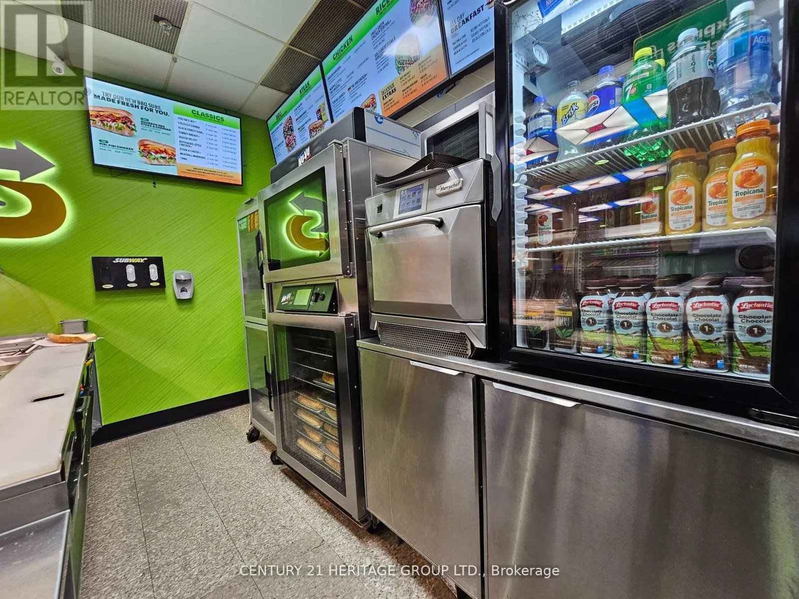 F2 - 1000 GERRARD STREET E
