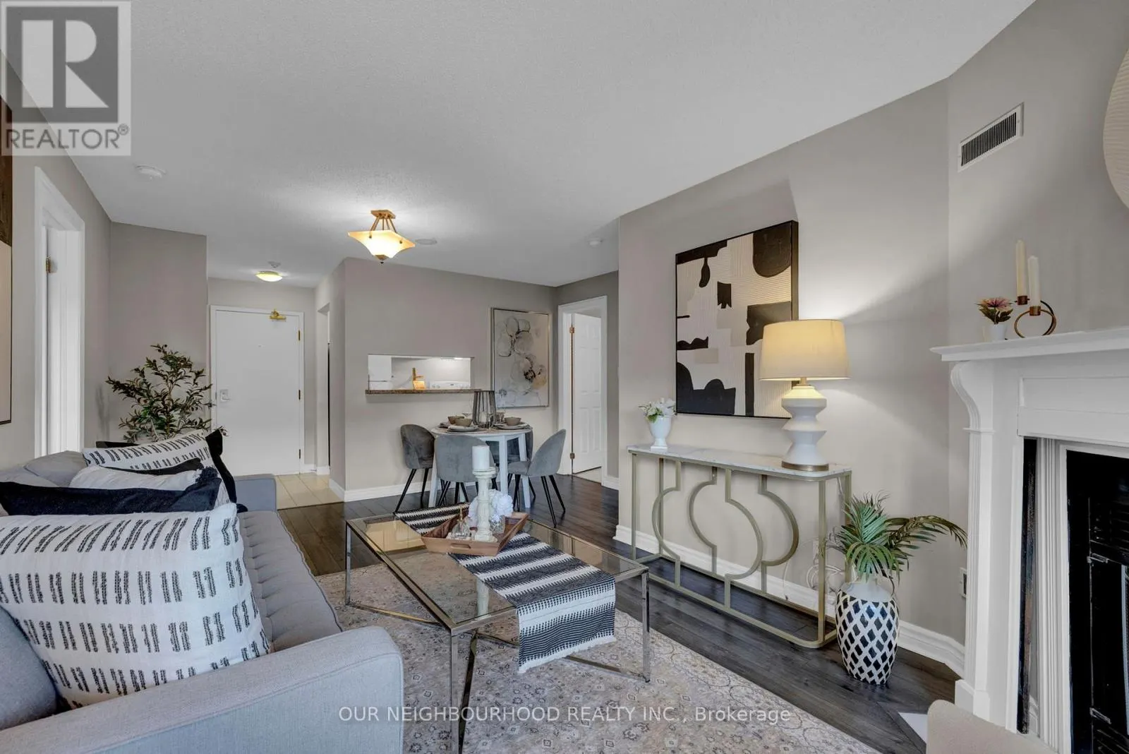 210 - 191 LAKE DRIVEWAY DRIVE W, #210