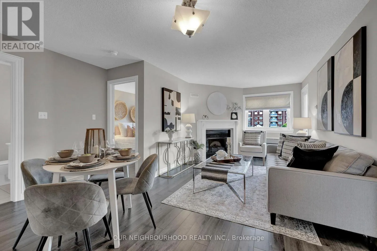 210 - 191 LAKE DRIVEWAY DRIVE W, #210